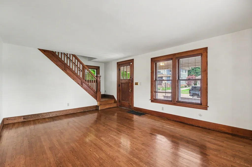 127 Drace Street Rochester City MI 48307