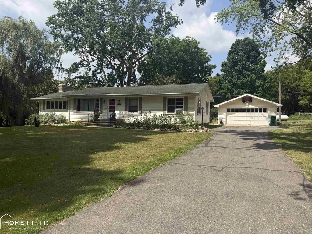 2660 S Morrice Road Owosso Charter Township MI 48867