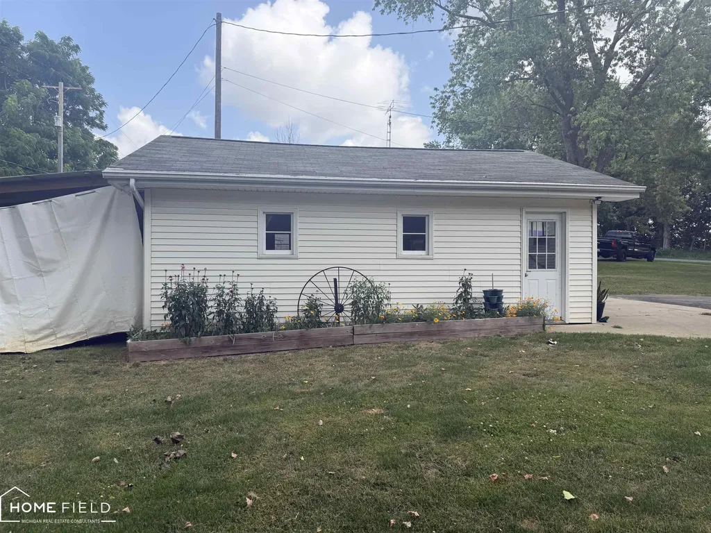 2660 S Morrice Road Owosso Charter Township MI 48867