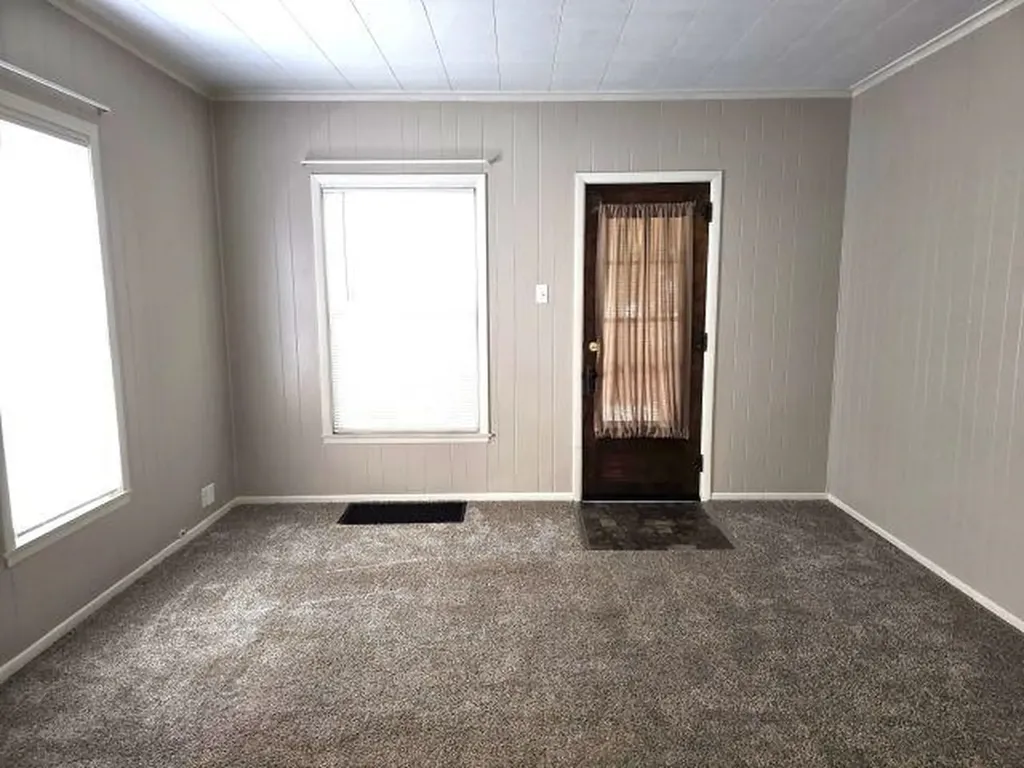 426 E Williams Street Owosso City MI 48867