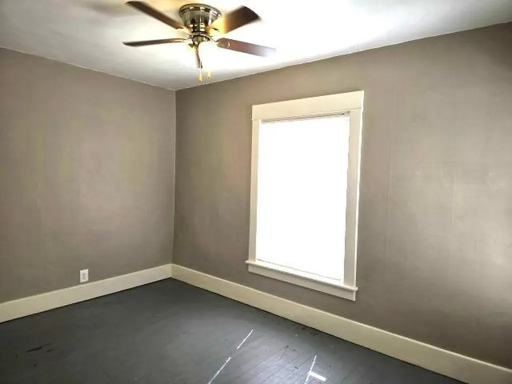 426 E Williams Street Owosso City MI 48867