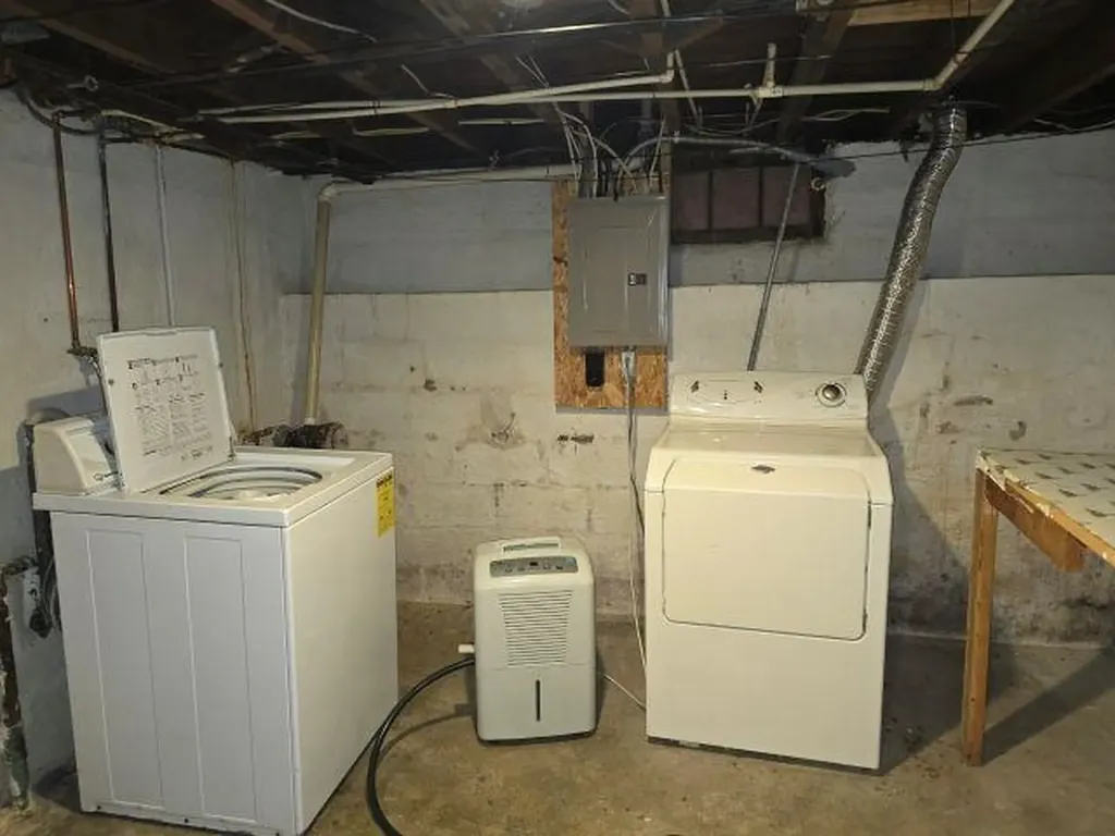 426 E Williams Street Owosso City MI 48867
