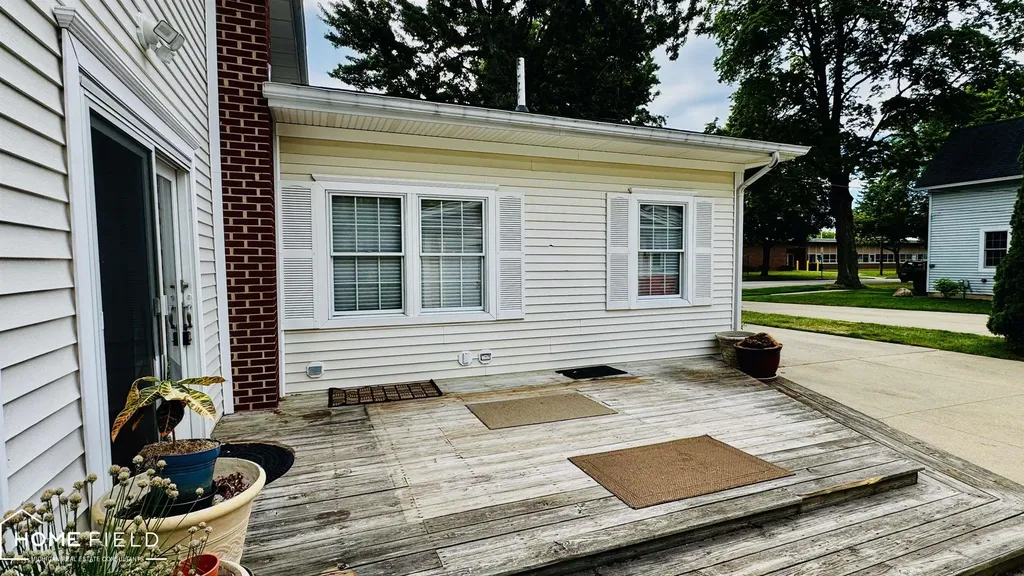 531 Randolph Street Owosso City MI 48867