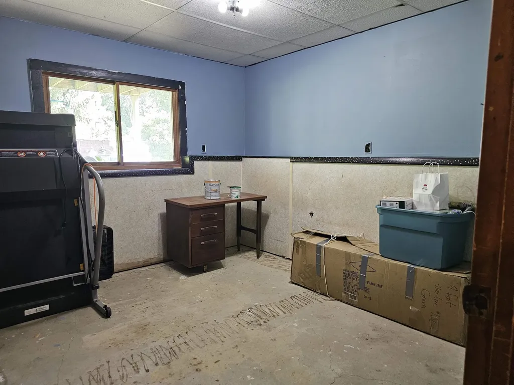 3208 W Bath Road Perry City MI 48872
