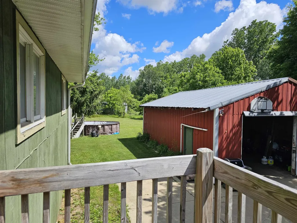 3208 W Bath Road Perry City MI 48872