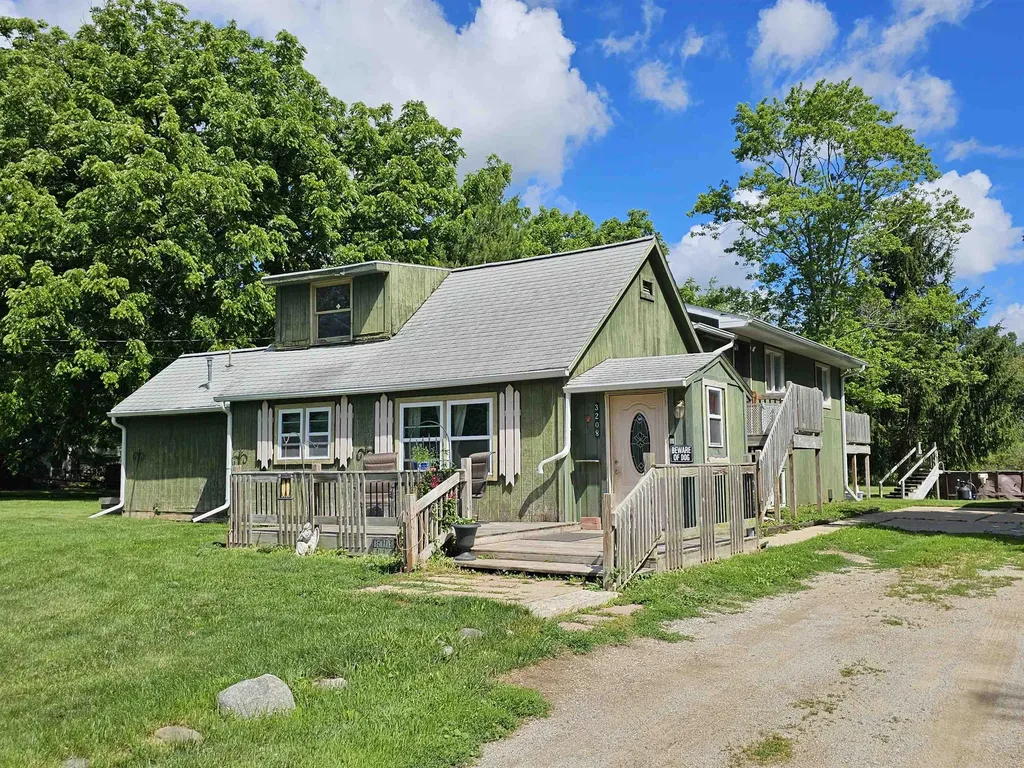 3208 W Bath Road Perry City MI 48872