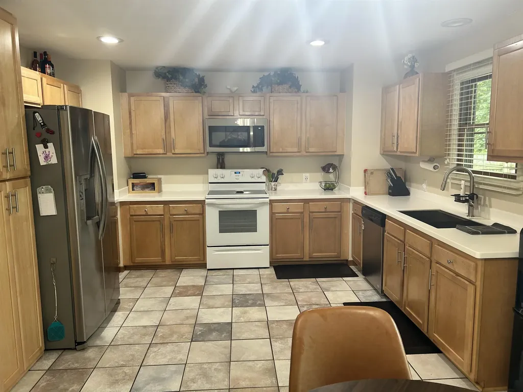 4550 Hummer Lake Road Brandon Charter Township MI 48462