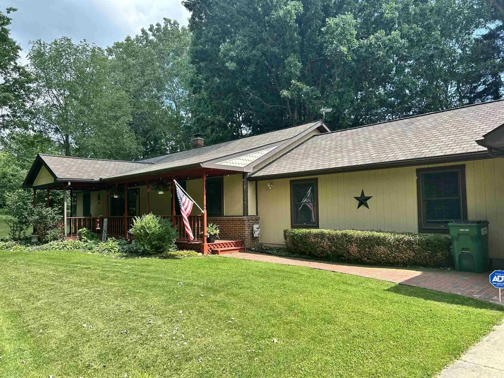 4550 Hummer Lake Road Brandon Charter Township MI 48462