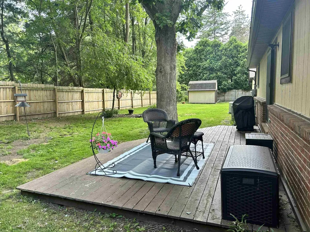 4550 Hummer Lake Road Brandon Charter Township MI 48462