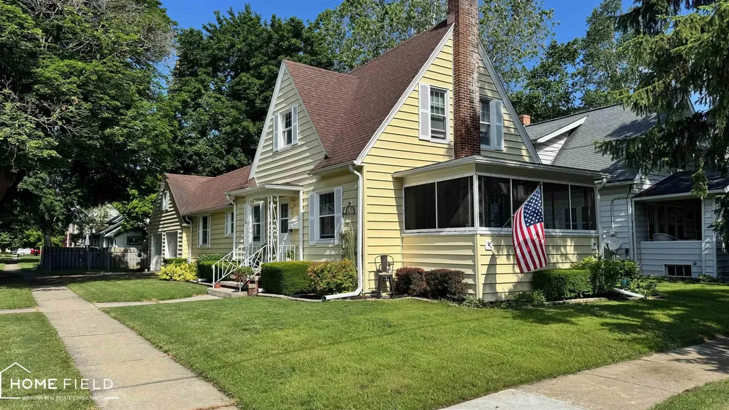 801 N Ball Street Owosso City MI 48867