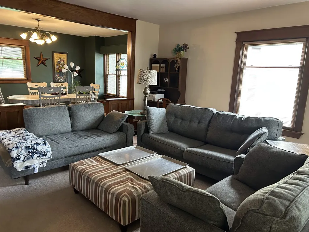 302 N Mackinaw Street Durand City MI 48429
