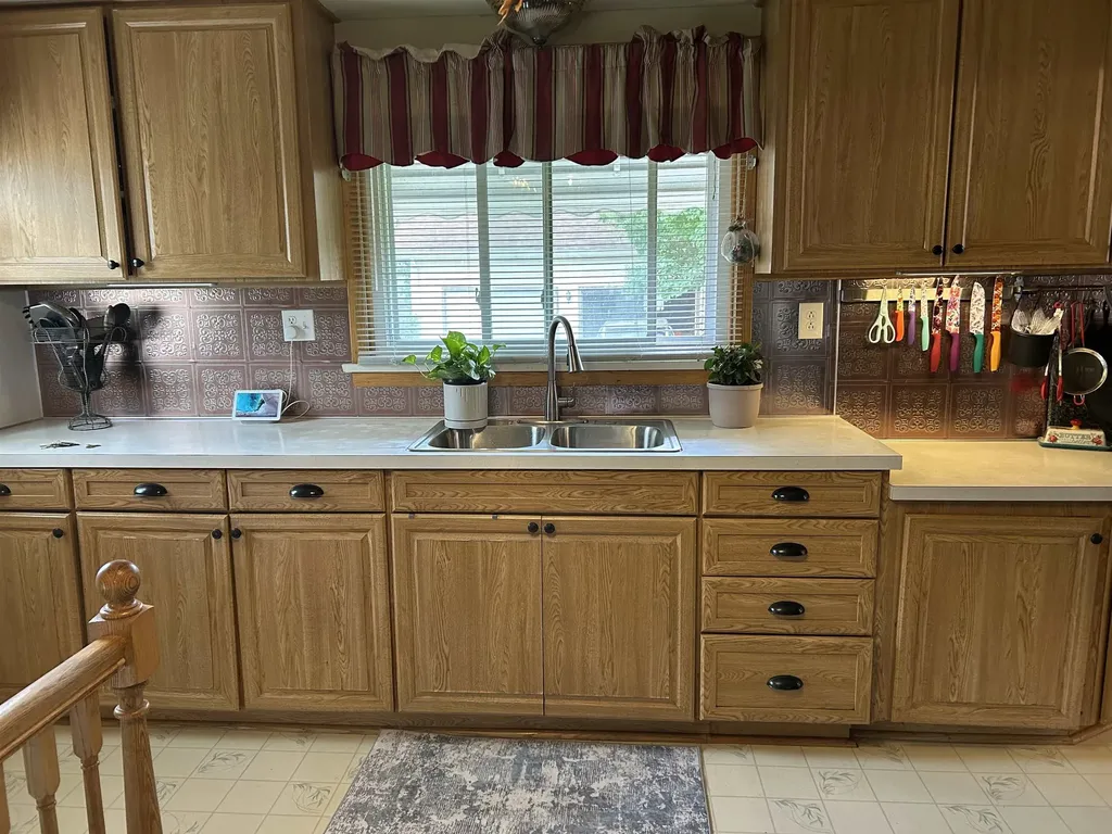 302 N Mackinaw Street Durand City MI 48429