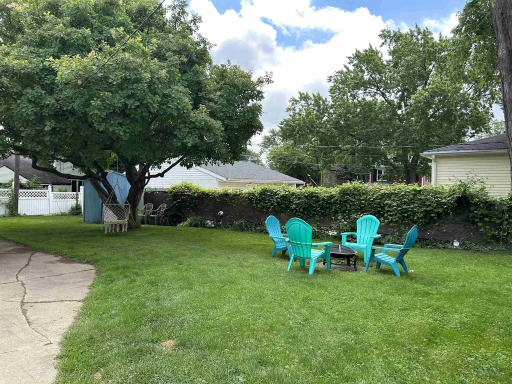 302 N Mackinaw Street Durand City MI 48429