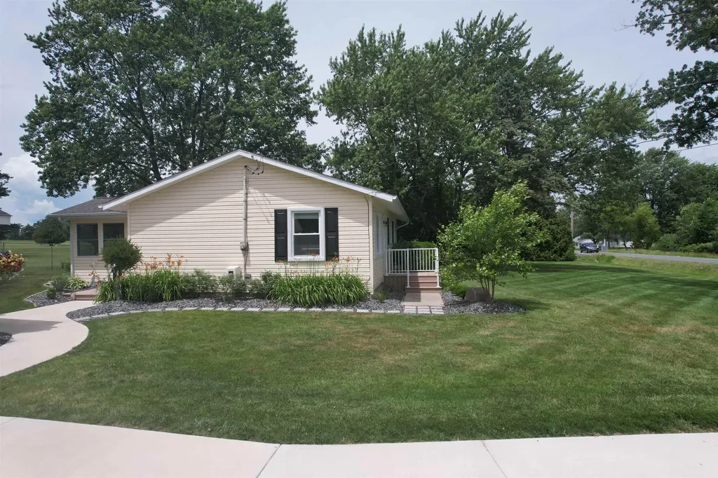 8624 E Monroe Road Vernon Township MI 48429