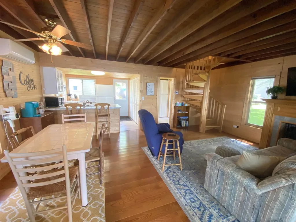 9330 Oakdale Drive Victor Township MI 48848