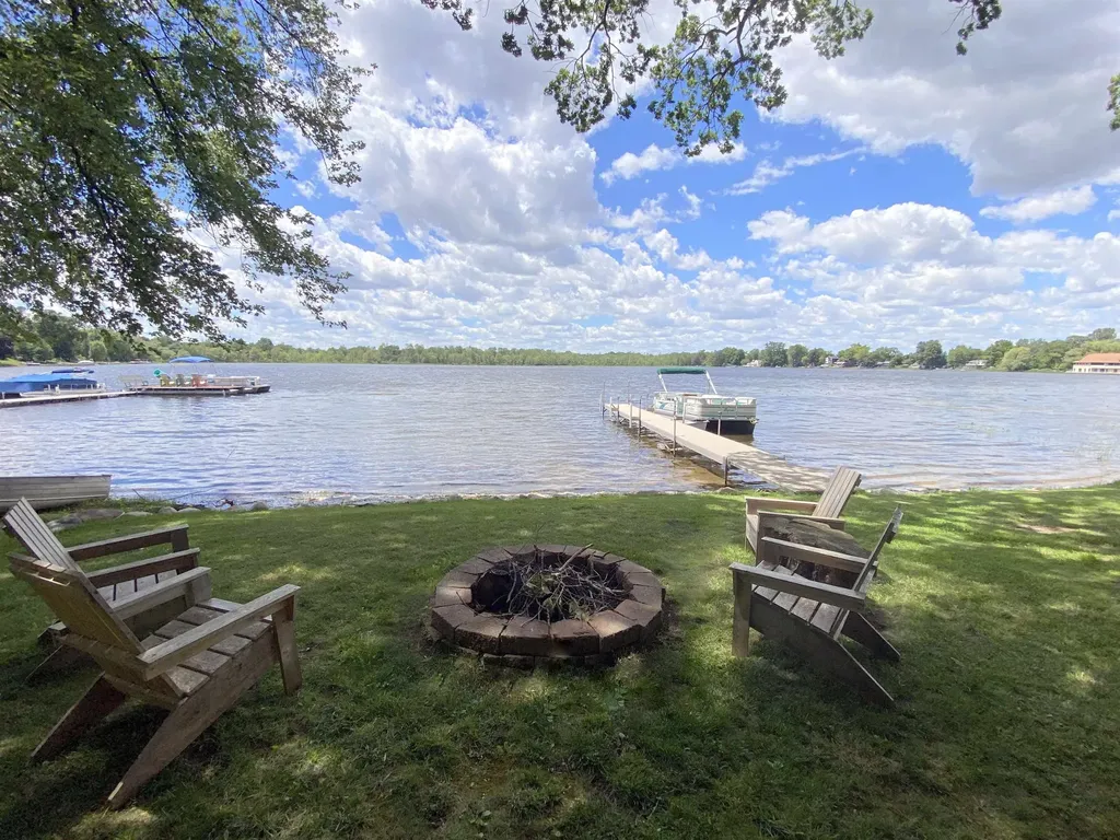 9330 Oakdale Drive Victor Township MI 48848