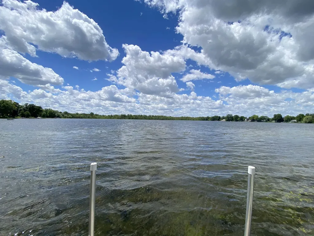 9330 Oakdale Drive Victor Township MI 48848