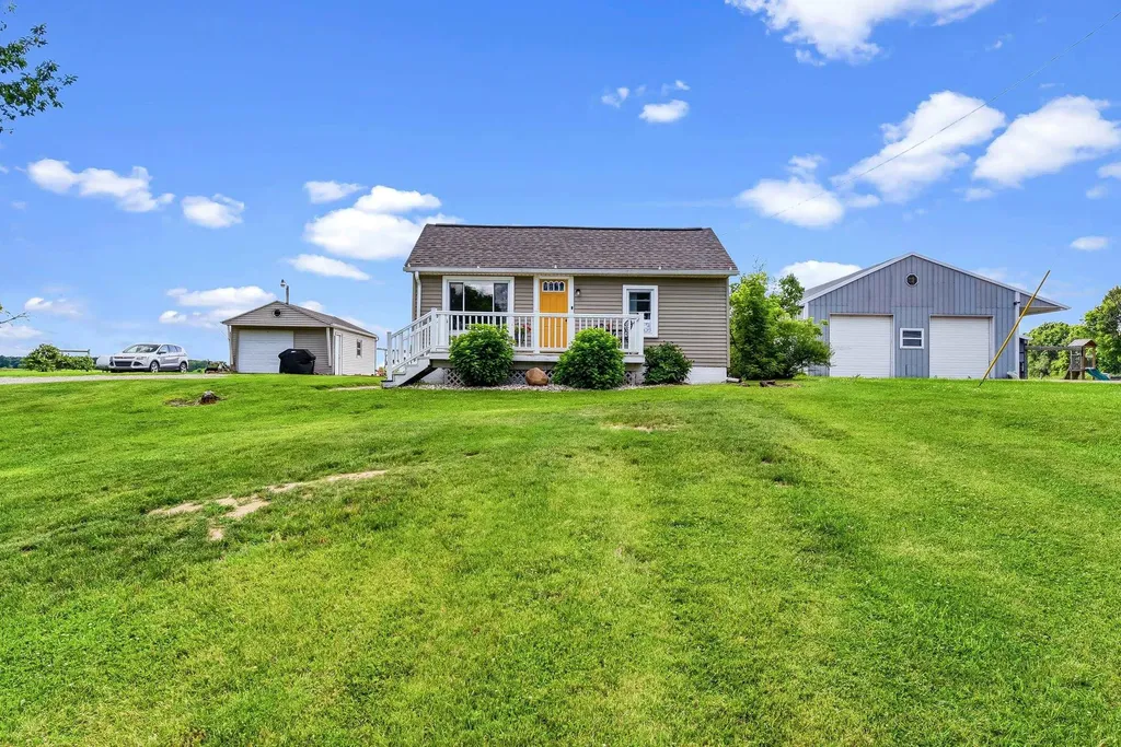 12620 S Reed Road Burns Township MI 48418