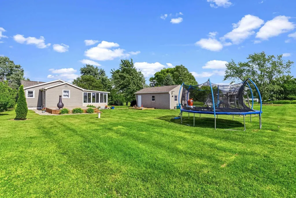 12620 S Reed Road Burns Township MI 48418