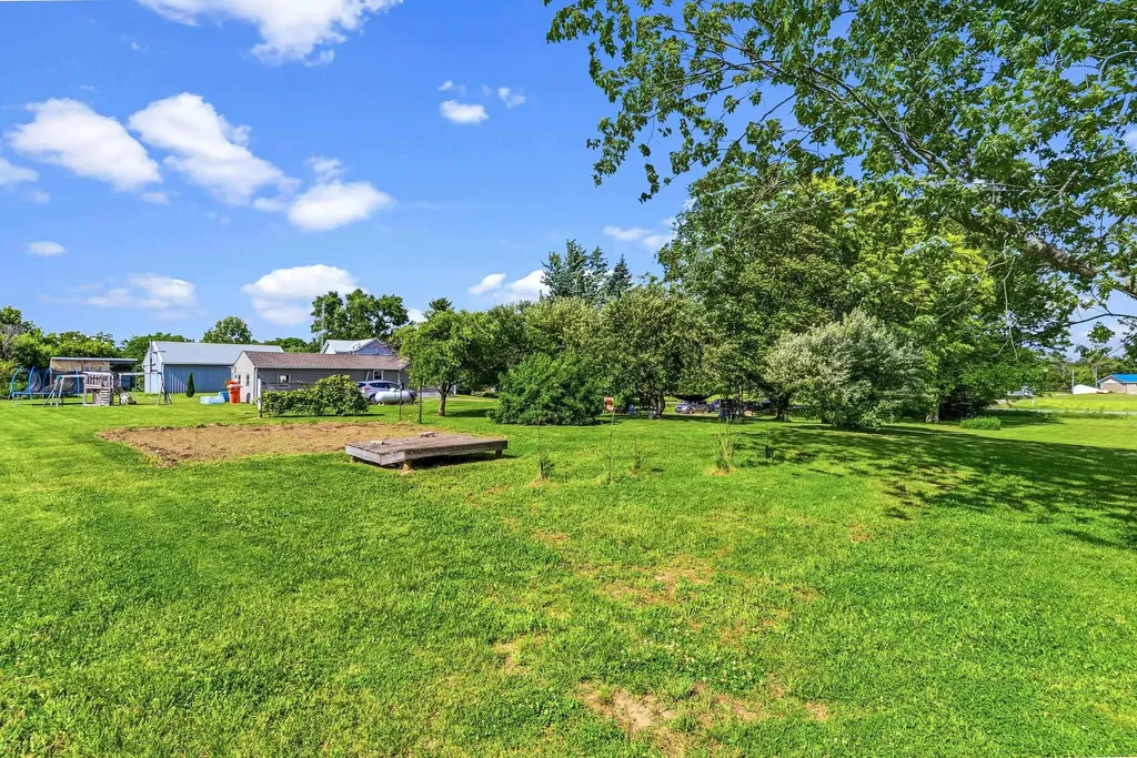 12620 S Reed Road Burns Township MI 48418