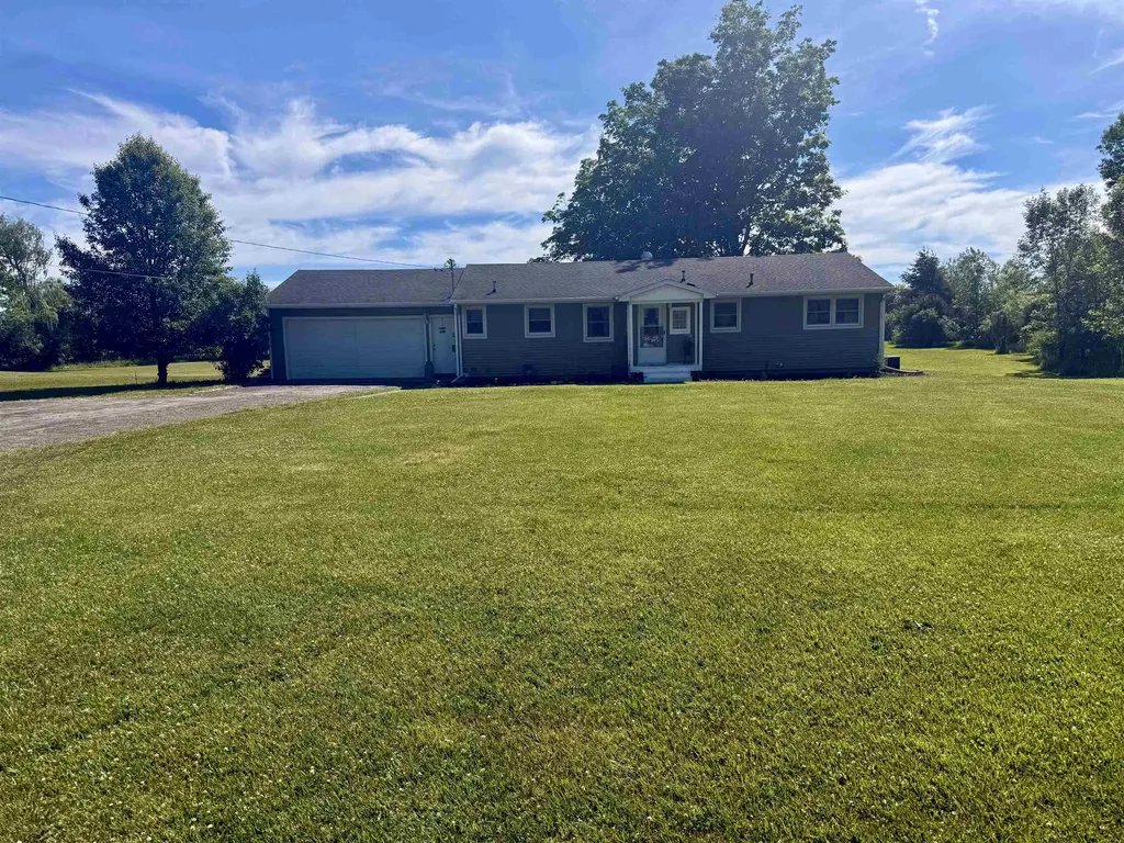 2041 Vandekarr Road Caledonia Charter Township MI 48867