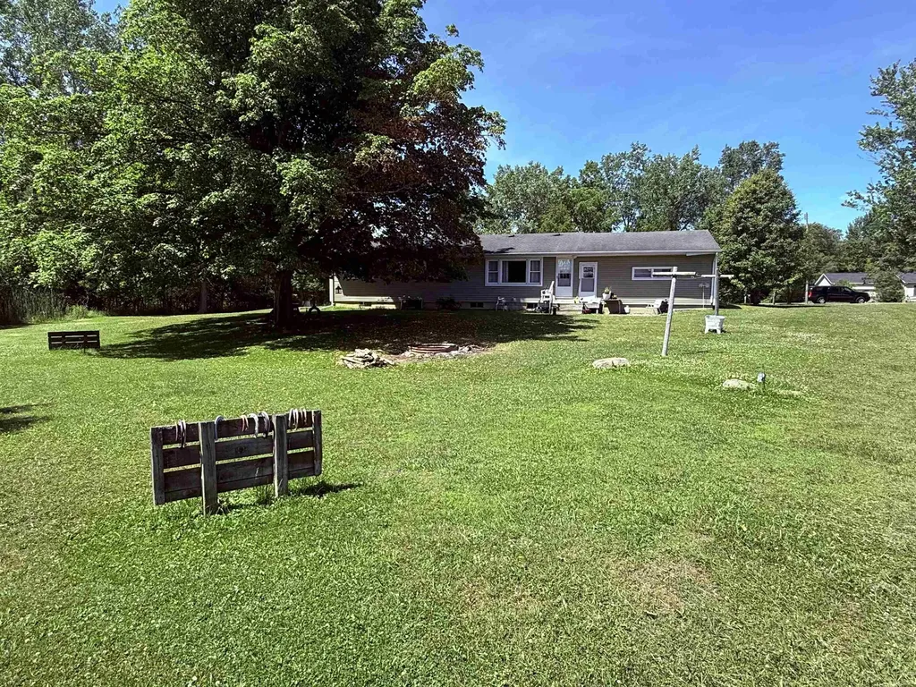 2041 Vandekarr Road Caledonia Charter Township MI 48867