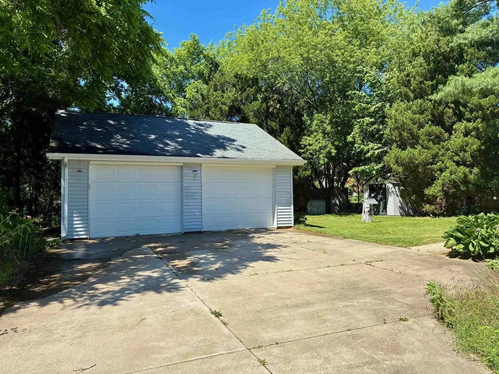 7100 Lynn Street Unknown City MI 48872