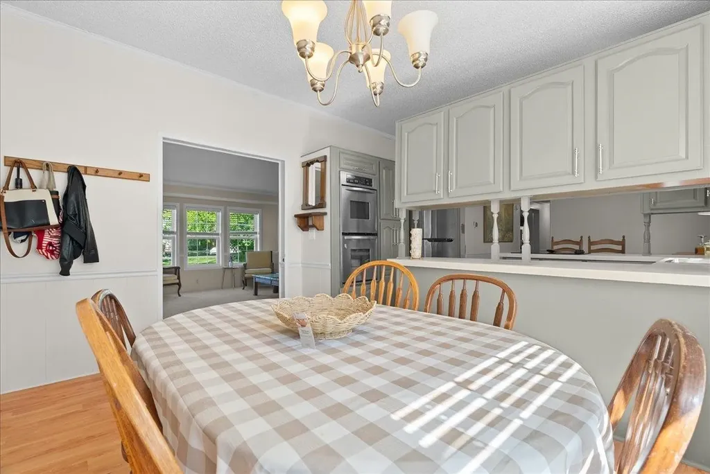 2460 Clairmont Drive Owosso Charter Township MI 48867