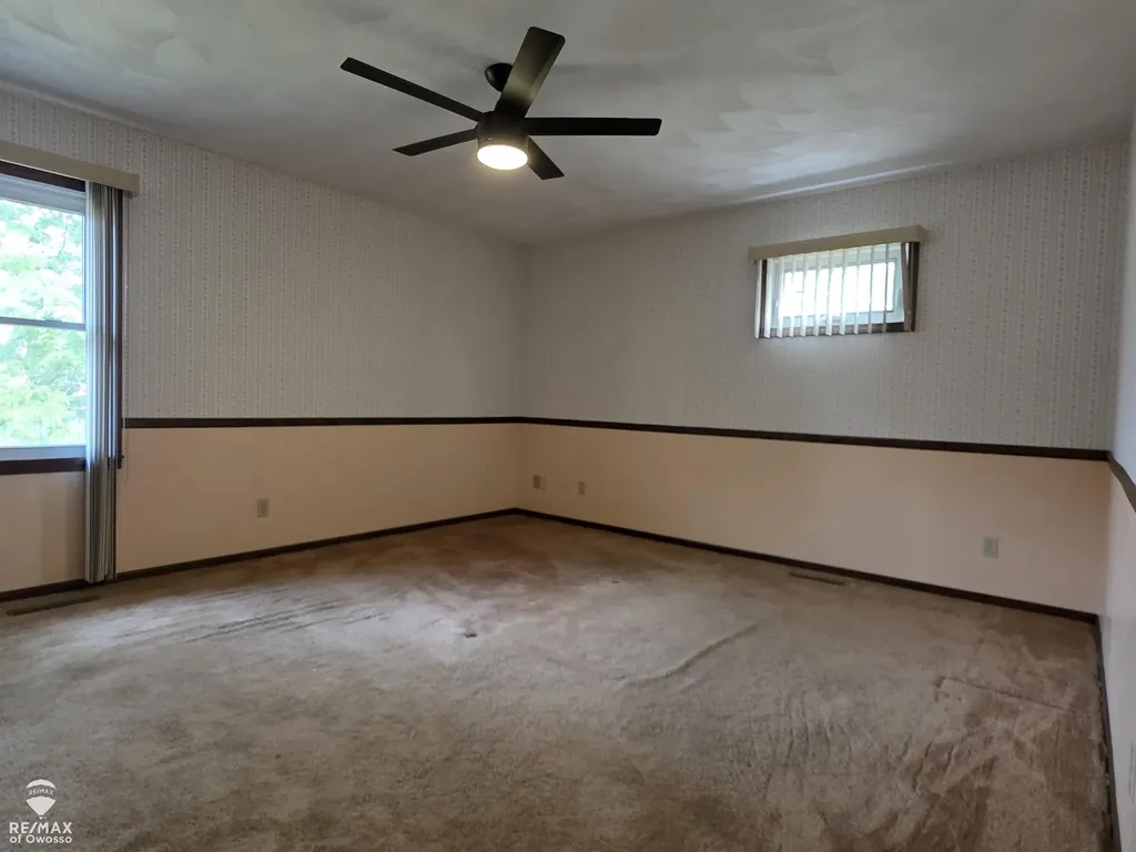 142 Stanley Drive Caledonia Charter Township MI 48817