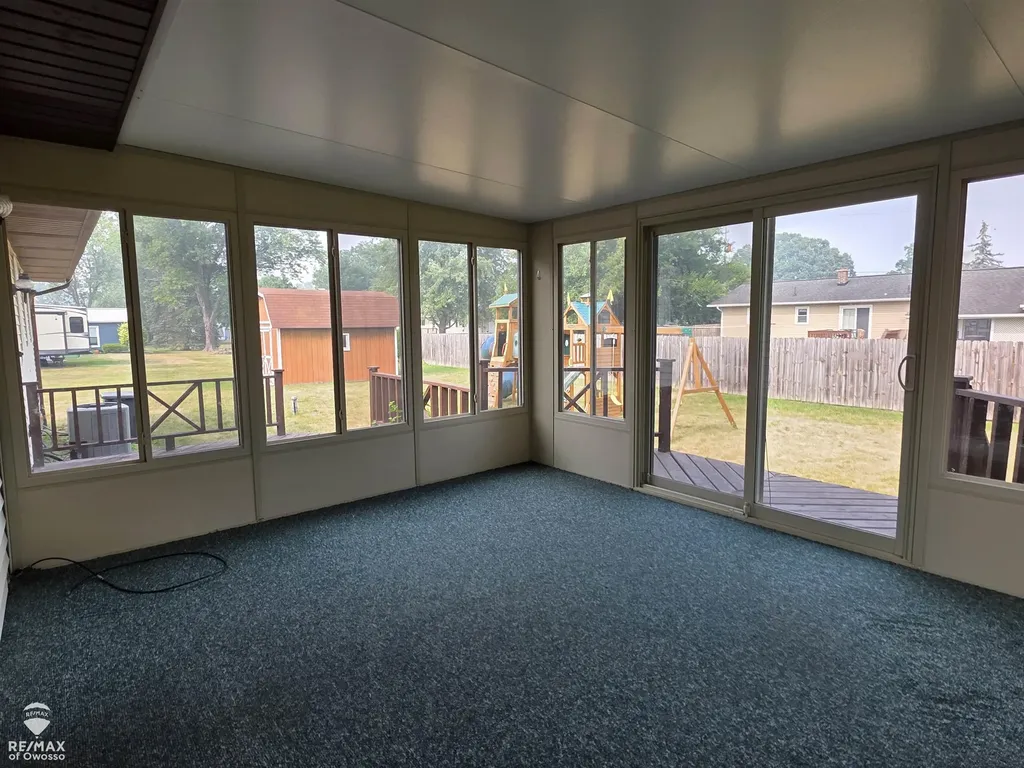 142 Stanley Drive Caledonia Charter Township MI 48817
