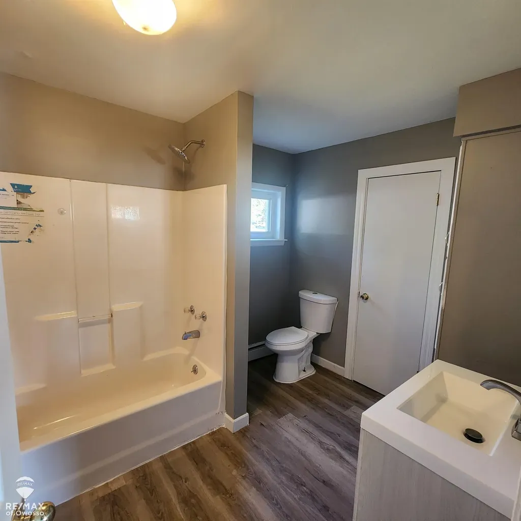 129 W Walnut Street St. Charles Village MI 48655