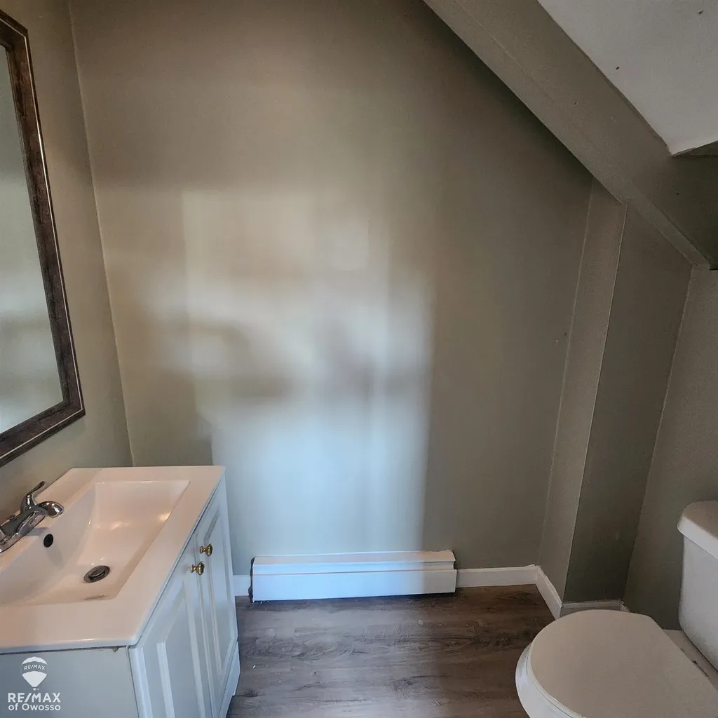 129 W Walnut Street St. Charles Village MI 48655