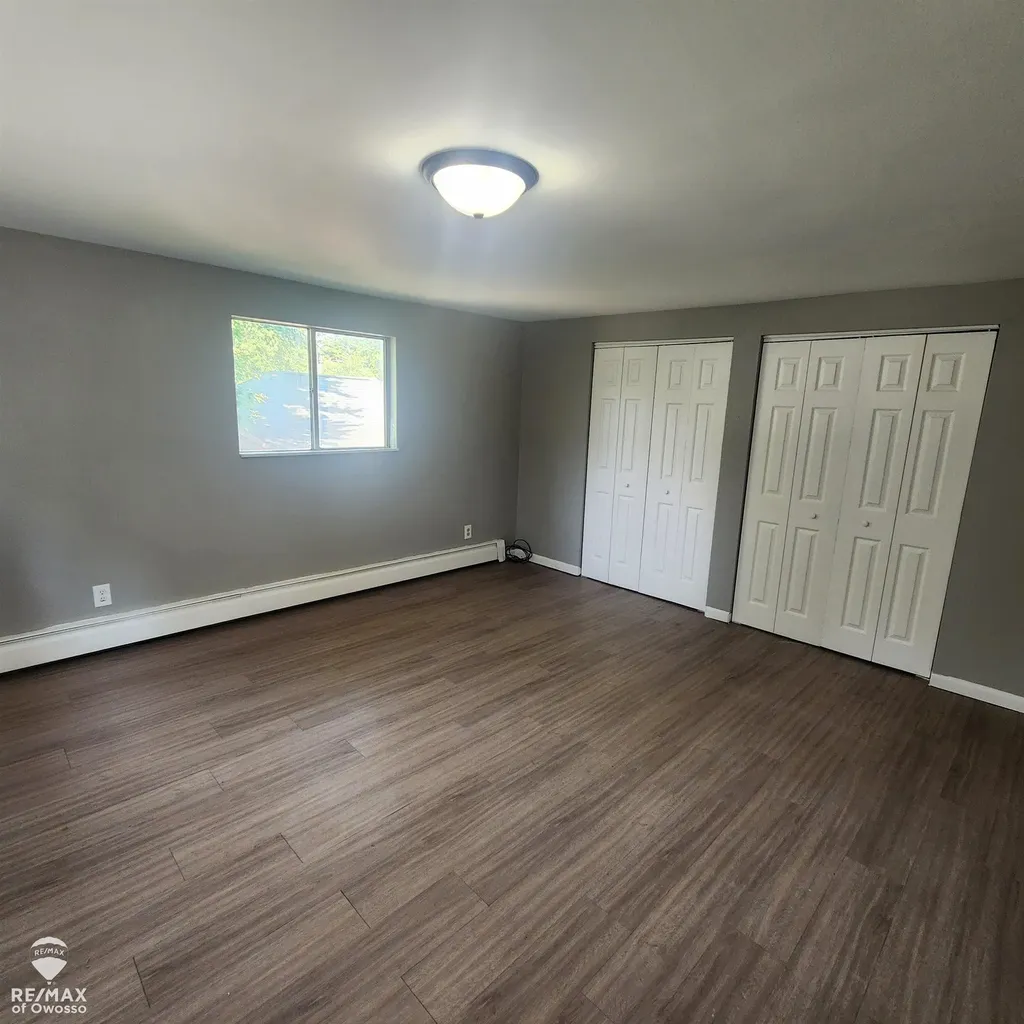 129 W Walnut Street St. Charles Village MI 48655
