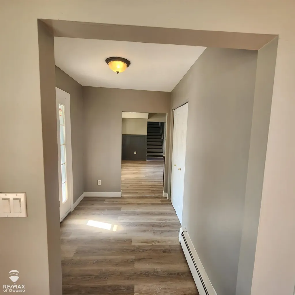 129 W Walnut Street St. Charles Village MI 48655