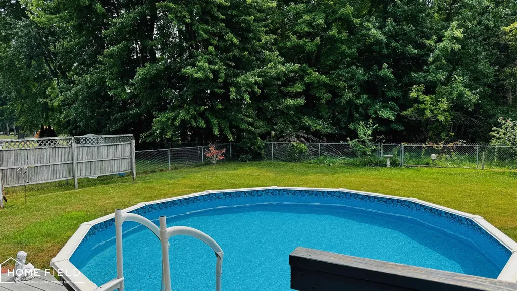 810 E King Street Corunna City MI 48817