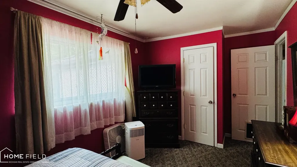 810 E King Street Corunna City MI 48817