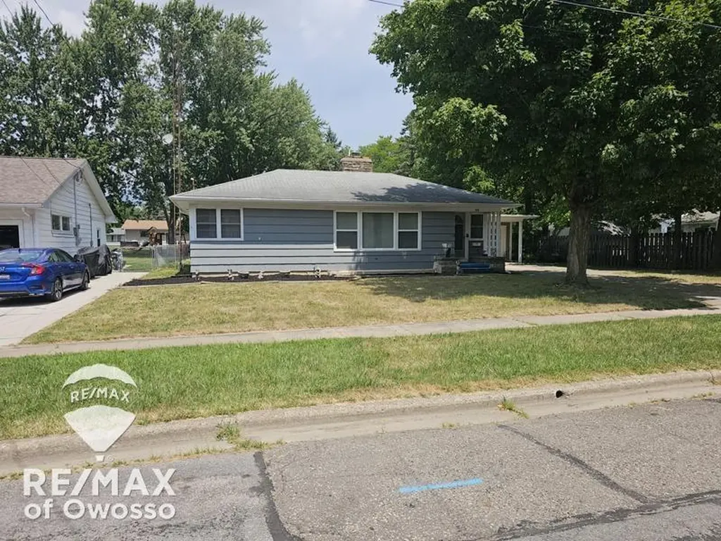 519 Moore Street Owosso City MI 48867