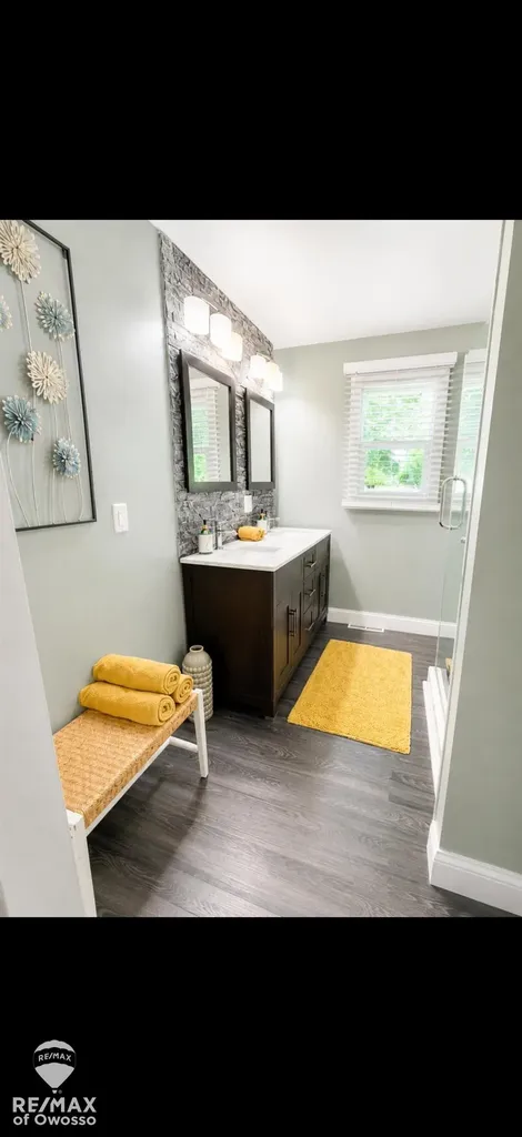 500 N Hintz Street Owosso Charter Township MI 48867