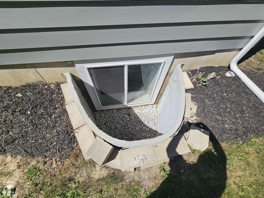 500 N Hintz Street Owosso Charter Township MI 48867