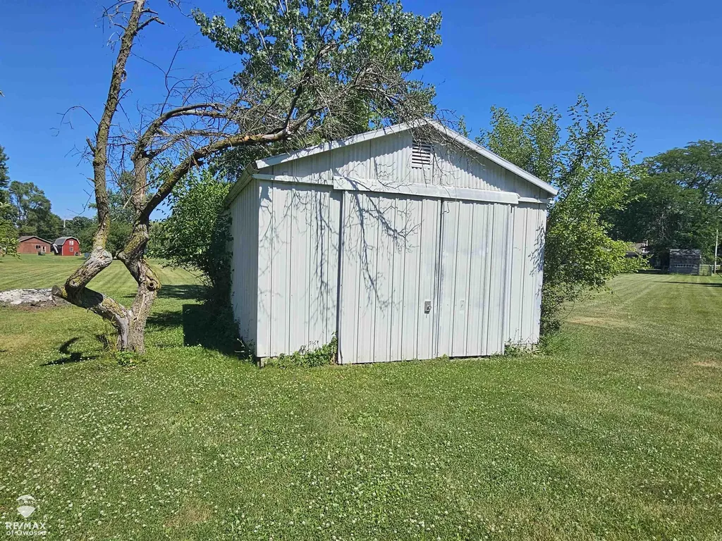 500 N Hintz Street Owosso Charter Township MI 48867