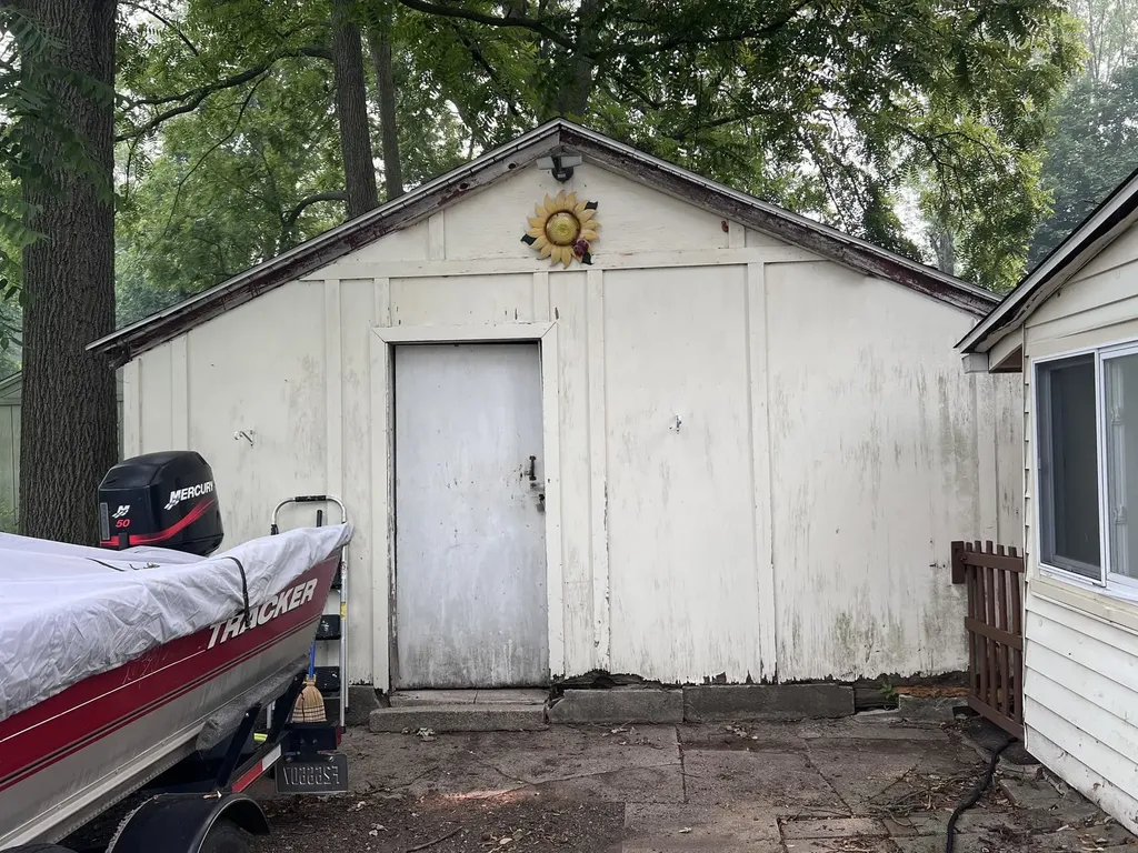 6319 S Washington Avenue Lansing City MI 48911