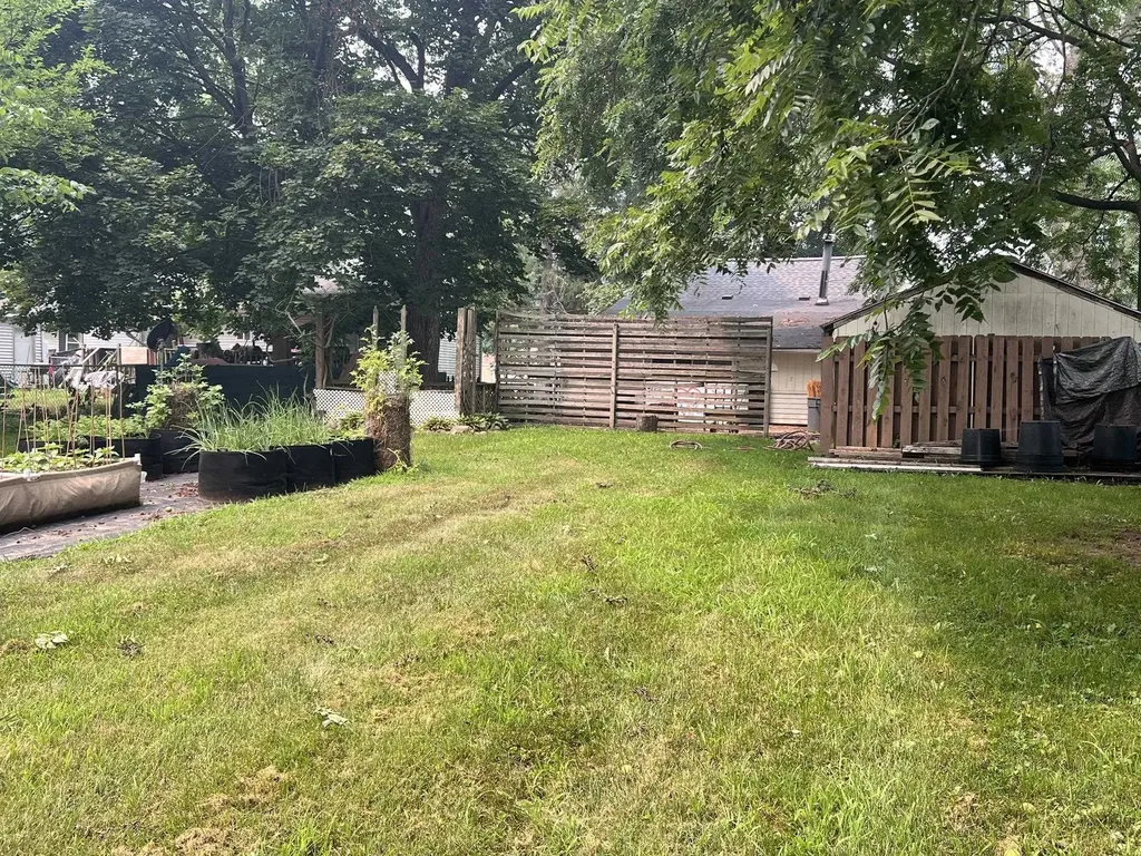 6319 S Washington Avenue Lansing City MI 48911