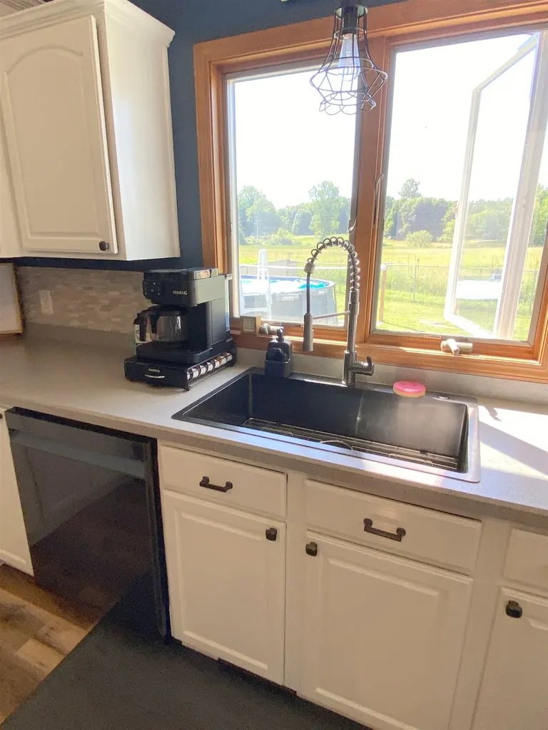 606 Doyle Road Laingsburg City MI 48848