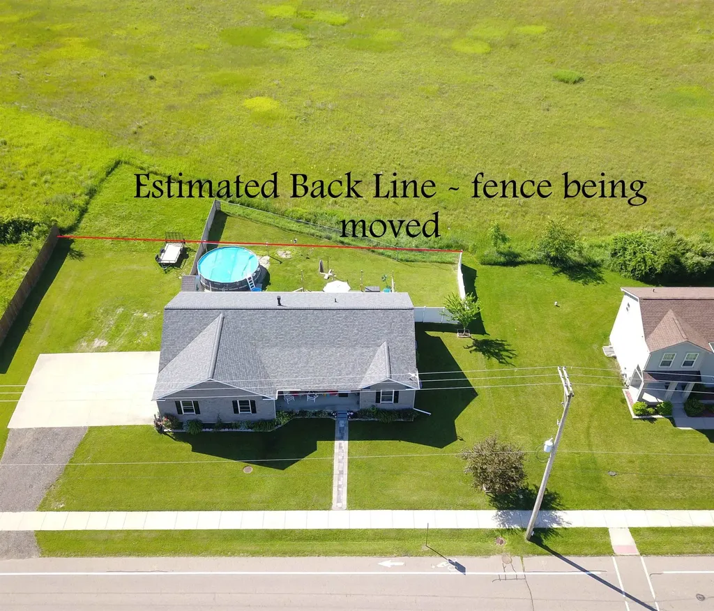 606 Doyle Road Laingsburg City MI 48848