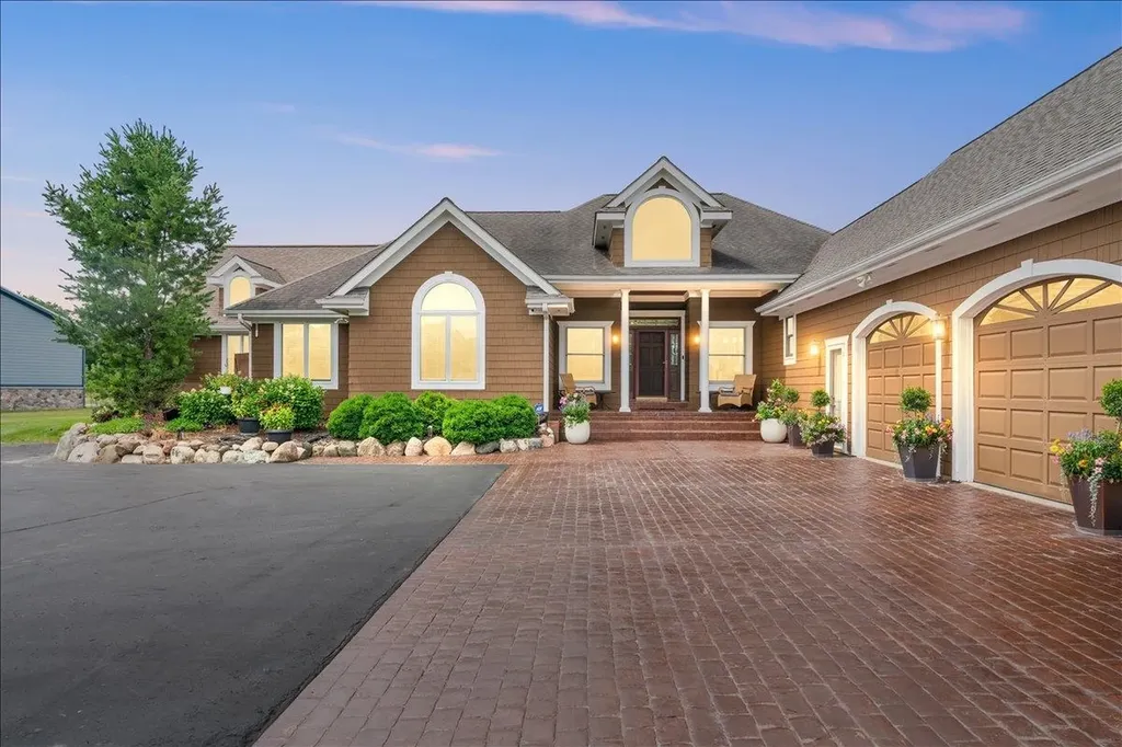 1851 N Chipman Road Owosso Charter Township MI 48867