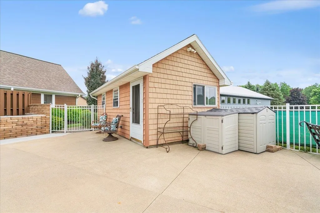 1851 N Chipman Road Owosso Charter Township MI 48867