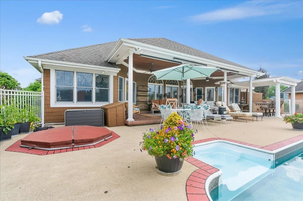 1851 N Chipman Road Owosso Charter Township MI 48867