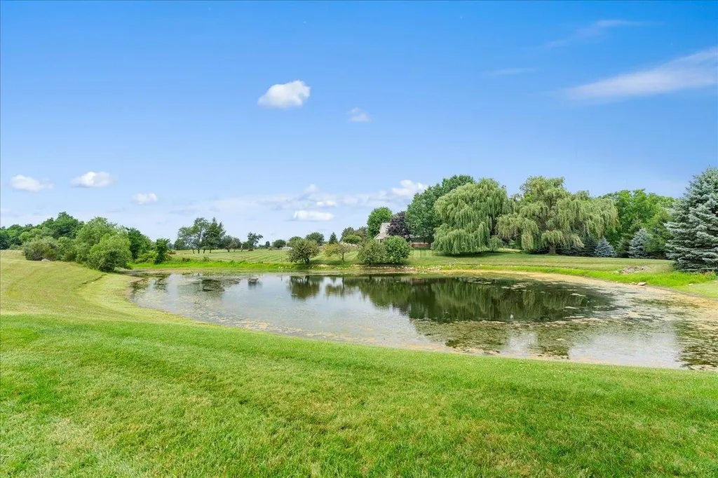 1851 N Chipman Road Owosso Charter Township MI 48867