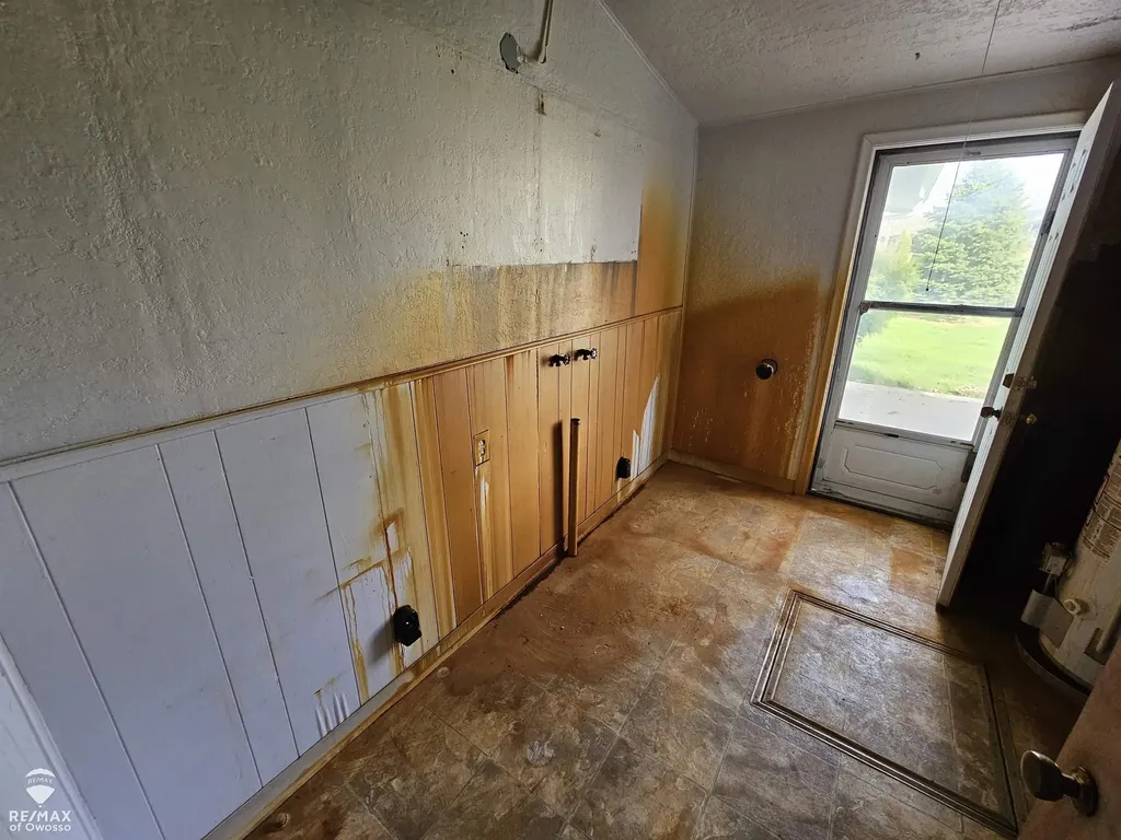 5130 N M-52 Highway Owosso Charter Township MI 48867