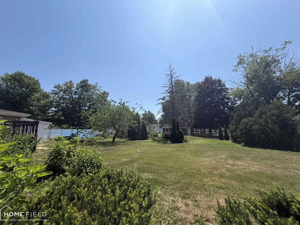 803 Ament Street Owosso City MI 48867